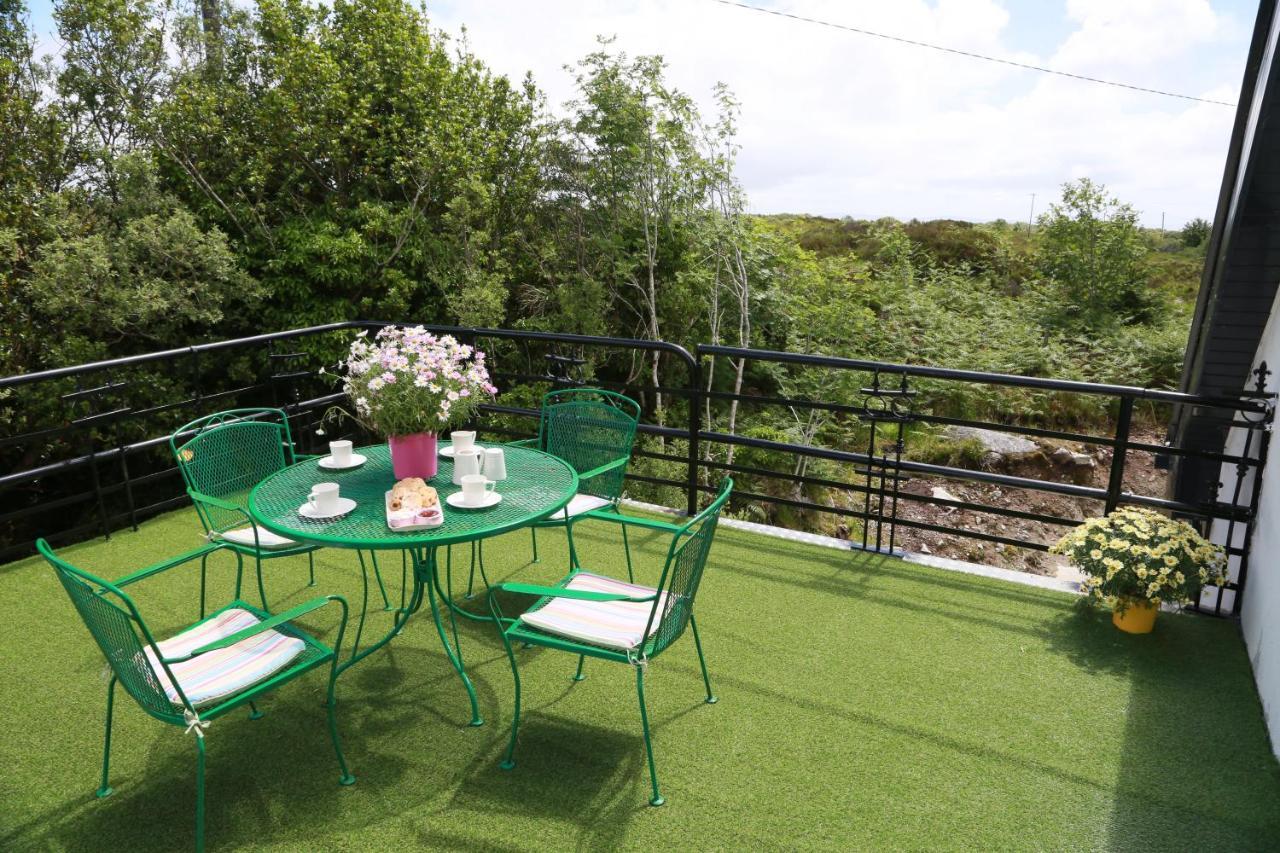 Luxury 6 Bedroom Spiddal Villa, Jacuzzi, Balcony Galway Exterior foto