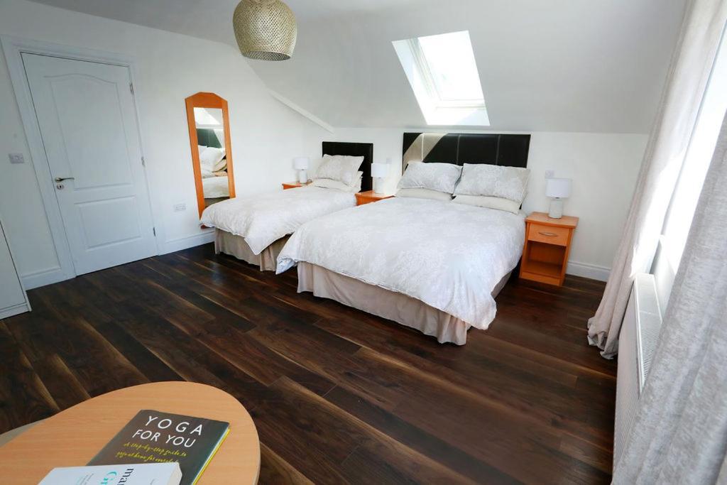 Luxury 6 Bedroom Spiddal Villa, Jacuzzi, Balcony Galway Exterior foto