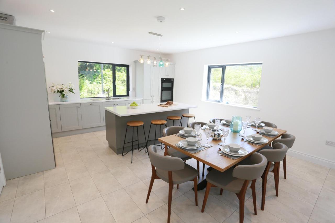 Luxury 6 Bedroom Spiddal Villa, Jacuzzi, Balcony Galway Exterior foto